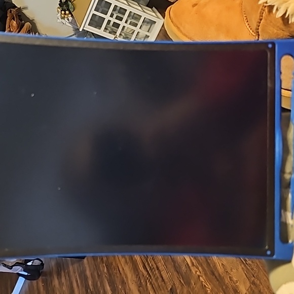 Blue boogie board. Works. No stylus - Picture 3 of 5
